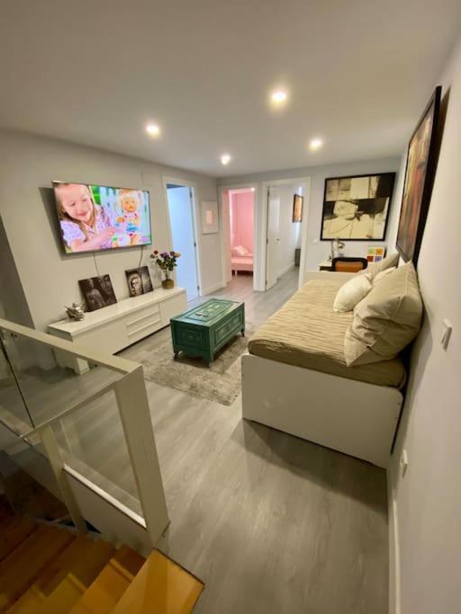 Duplex Acogedor Y Comodo Сан-Себастьян-де-лос-Реєс Екстер'єр фото