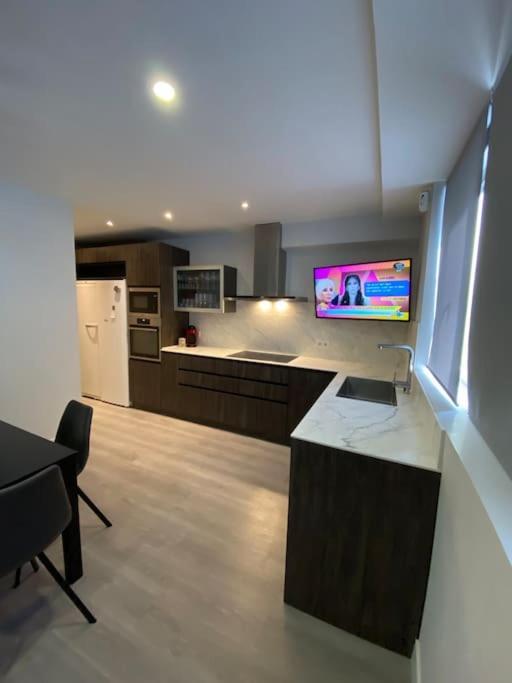 Duplex Acogedor Y Comodo Сан-Себастьян-де-лос-Реєс Екстер'єр фото